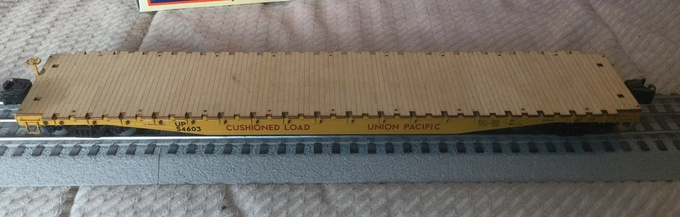 Lionel (6-17580) Union Pacific PS-4 Flatcar  O Scale - Image 3 of 4