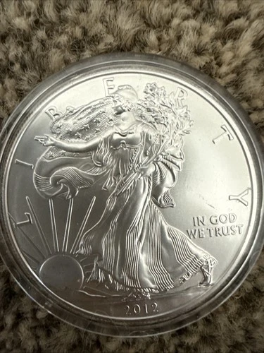 2012 American Silver Eagle – 1 oz .999 Fine Silver Coin Uncirculated