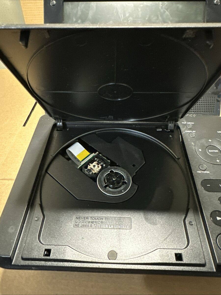 Sony DVP-FX780 Portable DVD Player with Screen (7 Sony DVP-FX780 Portable DVD Player with Screen (7