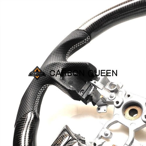 QS CARBON FIBER Steering Wheel FOR INFINITI q50 WHITE STRIPE /BK LEATHER - Picture 4 of 7