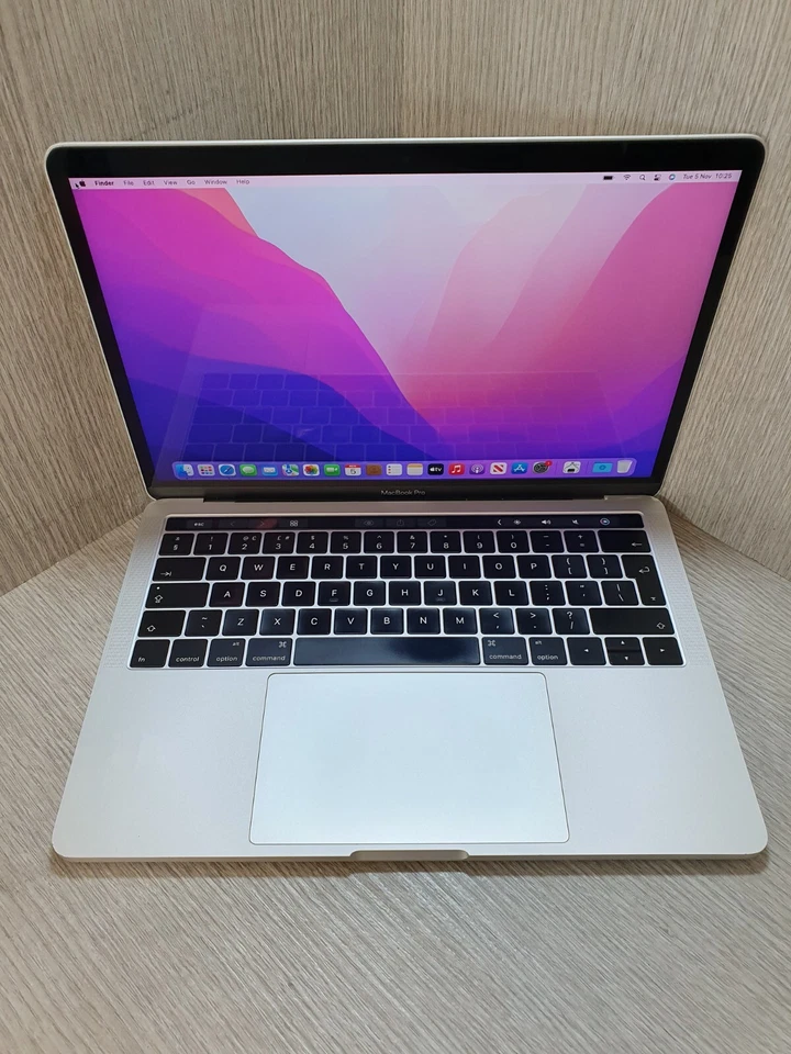 Apple MacBook Pro 13" 2016 · i7 · 8GB · 500GB, photo 1 of 5