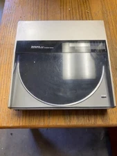 Technics Direct Drive Turntable SL-5