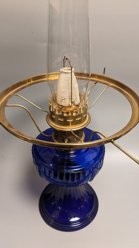 VINTAGE COBALT BLUE SHORT LINCOLN DRAPE ALADDIN OIL LAMP 2000 - Picture 6 of 7