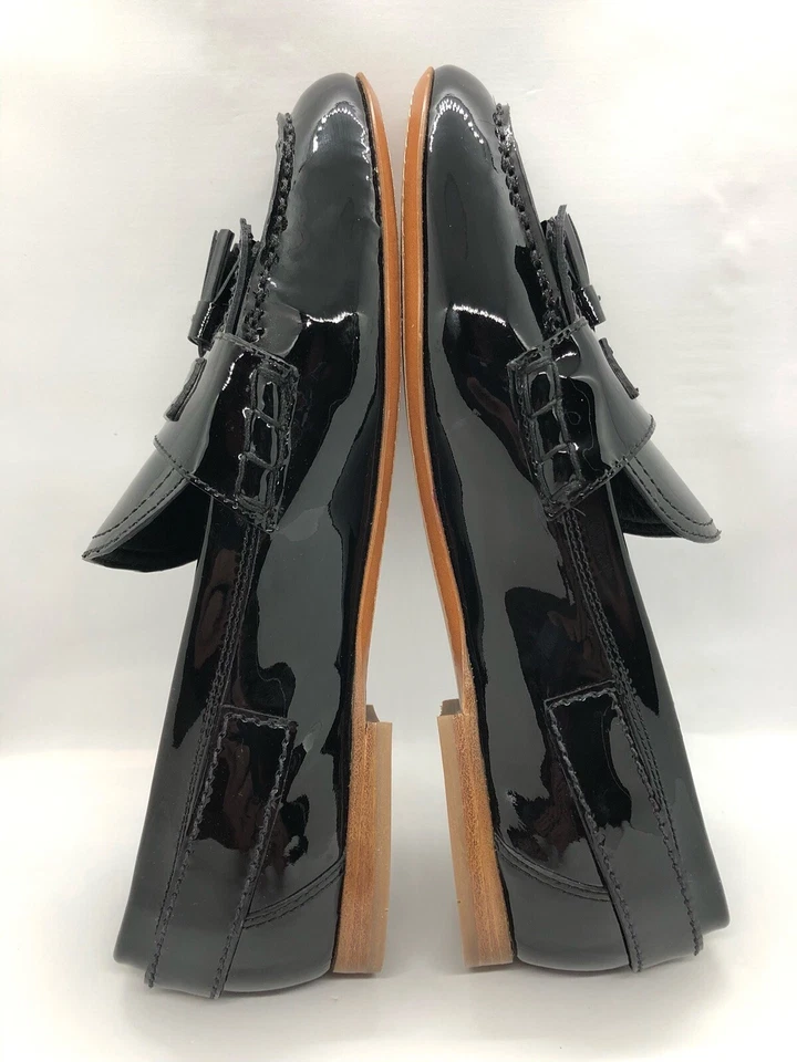 Mocasín plano de charol con borlas Miu Miu nuevo con etiquetas  Foto 3 de 4