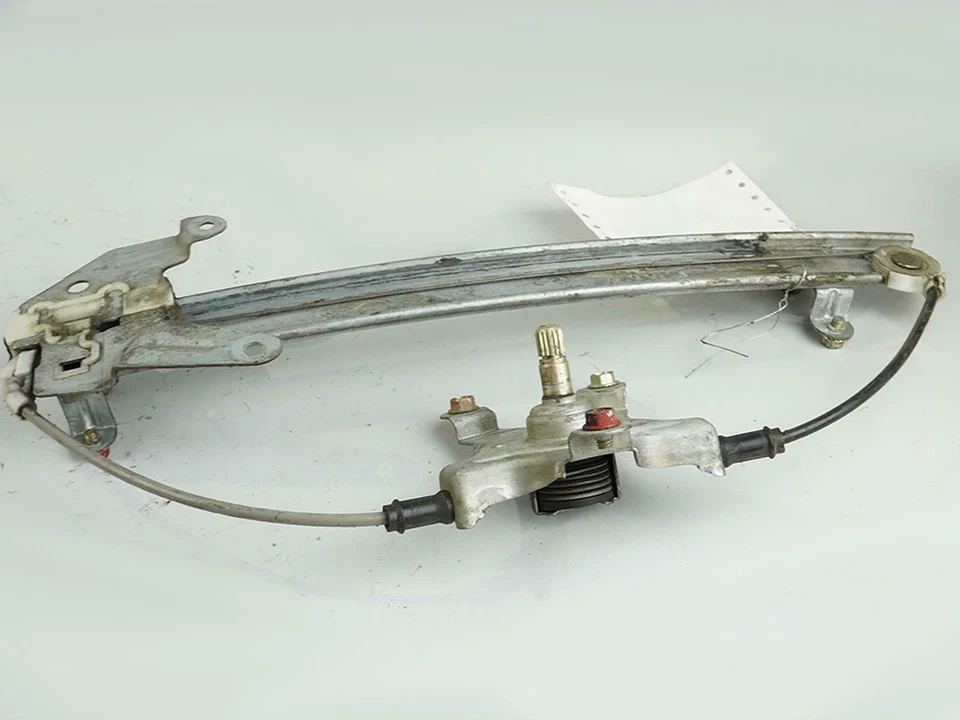 1991 - 1993 Nissan Sentra Window Regulator Manual Door Passenger Right Rear Foto 3 de 4