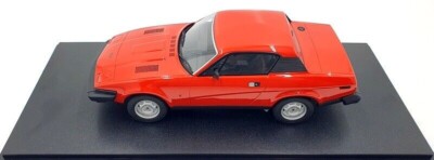 1979-18 Cult Models Triumph TR7 Red Coupe CML115-1