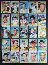 1969 Topps Baseball Set Break 25 Cards
