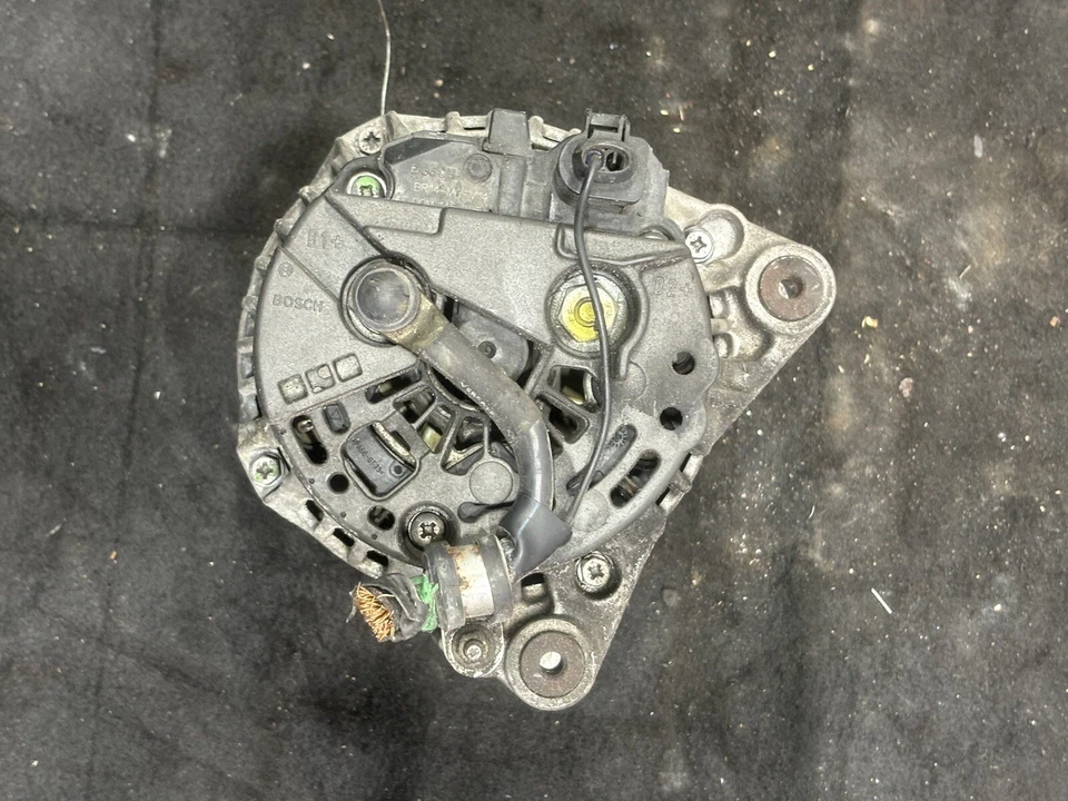 Генератор переменного тока 90 ампер 1999-2010 Volkswagen Jetta от оригинального производителя 038903018P - Изображение 2 из 4