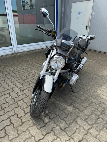 BMW Motorrad R1200R - Bild 8 von 12