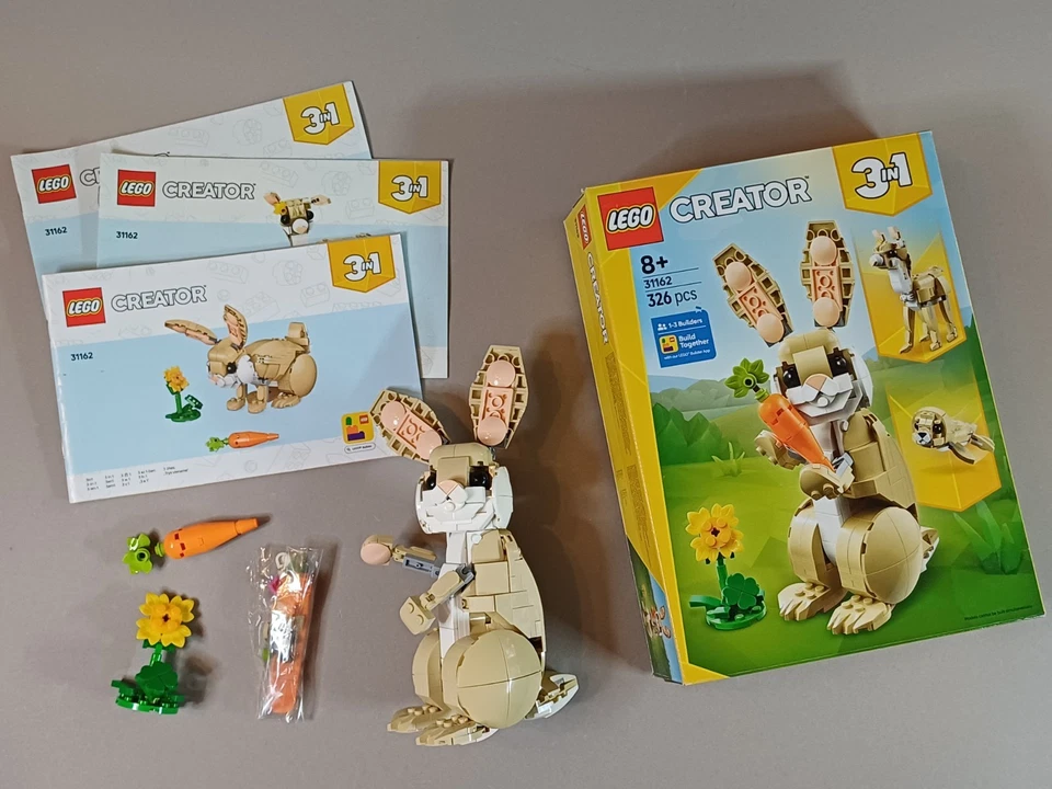 LEGO Creator 31162 Cute Bunny