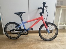 Islabikes Cnoc 14 Kids Starter Pedal Bike Blue Pink 14 Inch Wheels