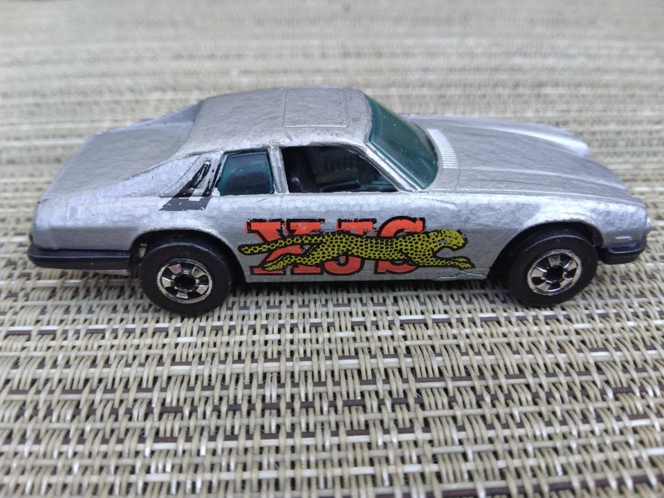 Jaguar XJS 1977 de colección Hot Wheels raro original coche antiguo plateado excelente estado Foto 2 de 4