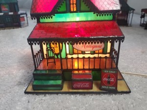 Franklin Mint Coca-Cola Stained Glass Antiques Store House 1999 W Chair + Light