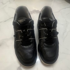 Valentino Garavani Studded Leather Sneakers Black Gray White AXEY241 Comfort Men