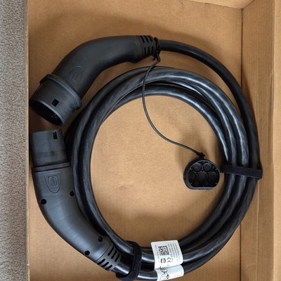 Ladekabel NEU Mode 3 Typ 2  IP 44 5m schwarz Harting Automotive GmbH