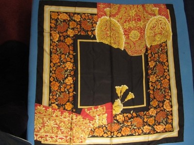 LOEWE seiden Schal Tauromaquia 85 x 85 cm