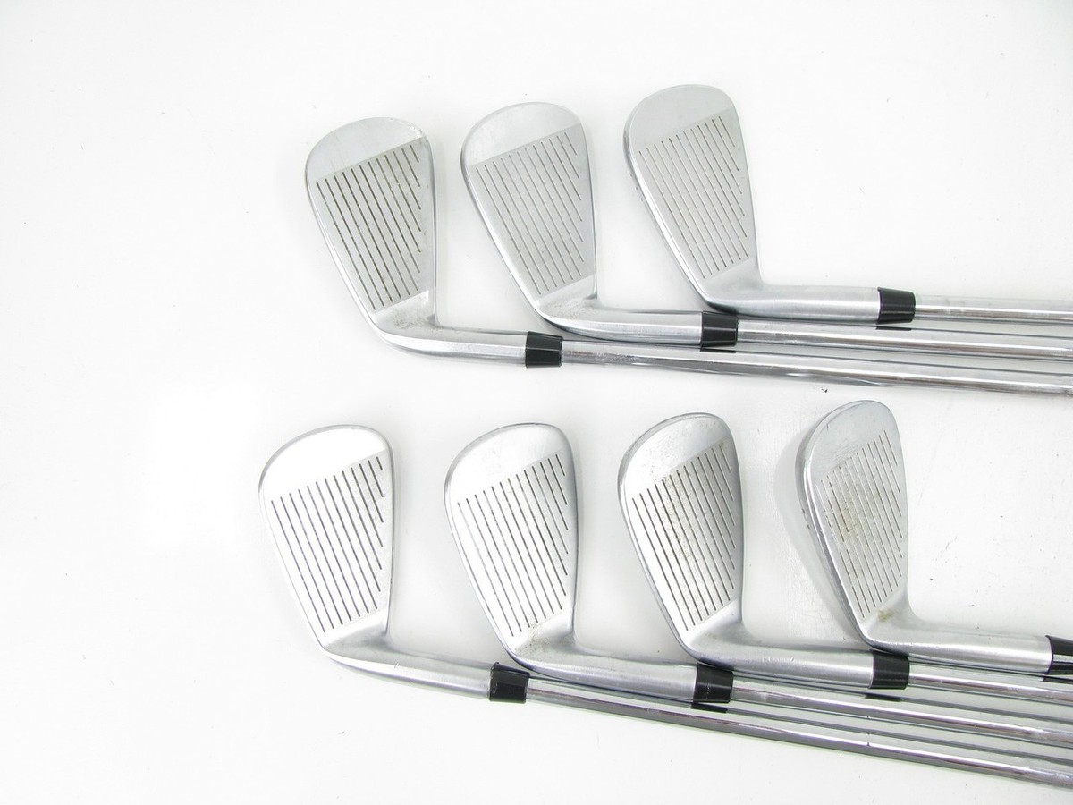 Mizuno JPX 921 Tour Pro 225 Combo Iron Set 4-PW KBS Tour FLT 110