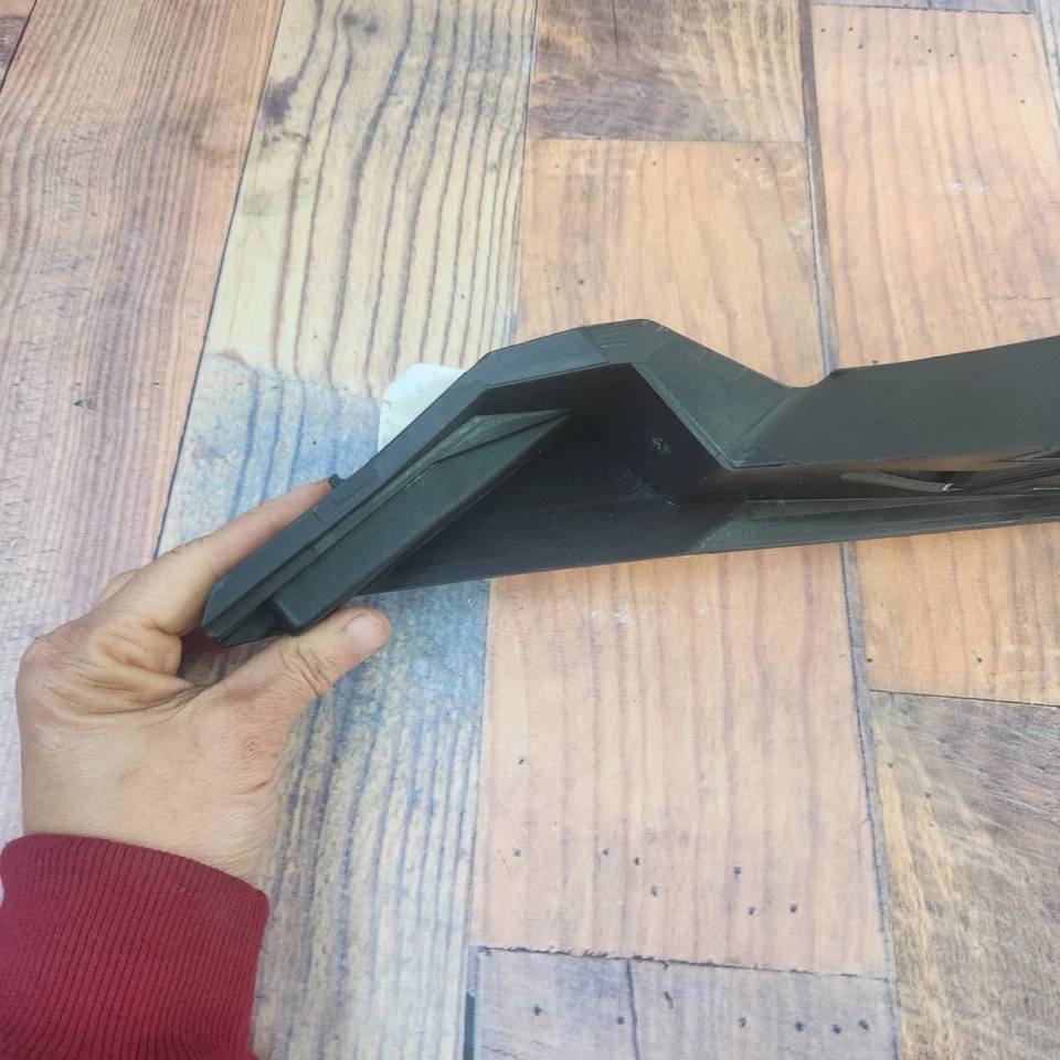 Dorman 46853 se adapta a Grand Caravan LH guardabarros delantero soporte para 68084829AA Foto 4 de 4