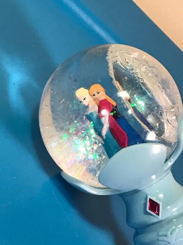 Disney  Frozen Elsa Musiical Snow Wand Toy Jakks Pacific 2013 Anna Elsa Sisters - Picture 2 of 9