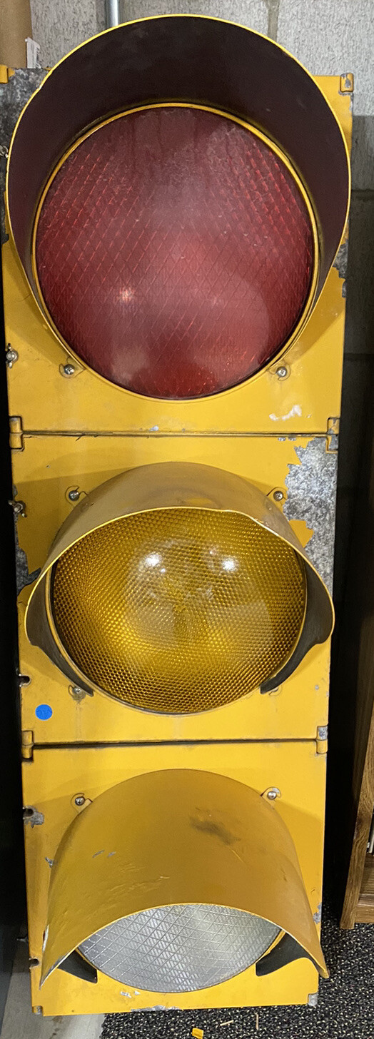 Vintage/Antique Retired Signal Traffic Signal Stoplight 42" Tall Paint Flaking eBay
