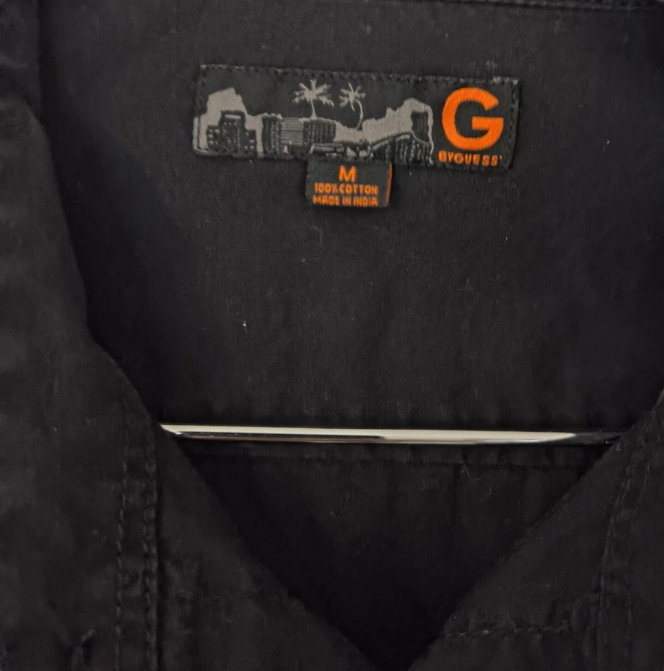 Guess French 袖口中号黑色正装衬衫 — 第 2/4 张图片