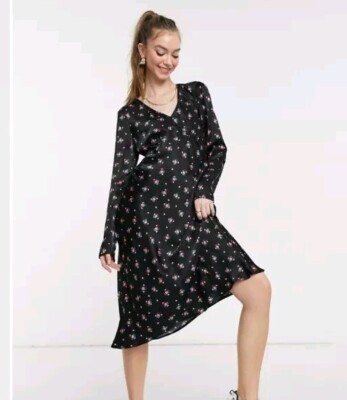 knot dress midi London Knit Midi Dress