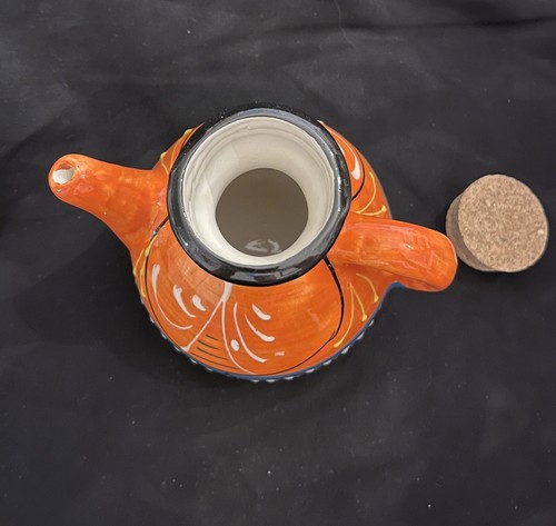 Hand Painted Olive Oil Bottle El Poyeton Pottery 7" Spain Corked Textured FR SHP - Picture 6 of 11