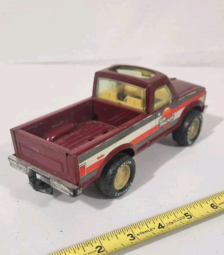 Camioneta pickup Nylint de colección de acero prensado Sun Tracker 1/24 roja EE. UU. Foto 4 de 4
