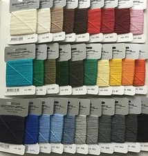 30 X ORANGE/RED/GREEN/BROWN/BLACK/GREY MIX MENDING/DARNING WOOL CARDS, MIX-61
