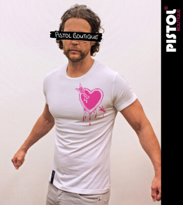 Pistol Boutique Herren Fitted Weiß Crew Neck PINK CHEST ARROW LOVE HEART T-Shirt