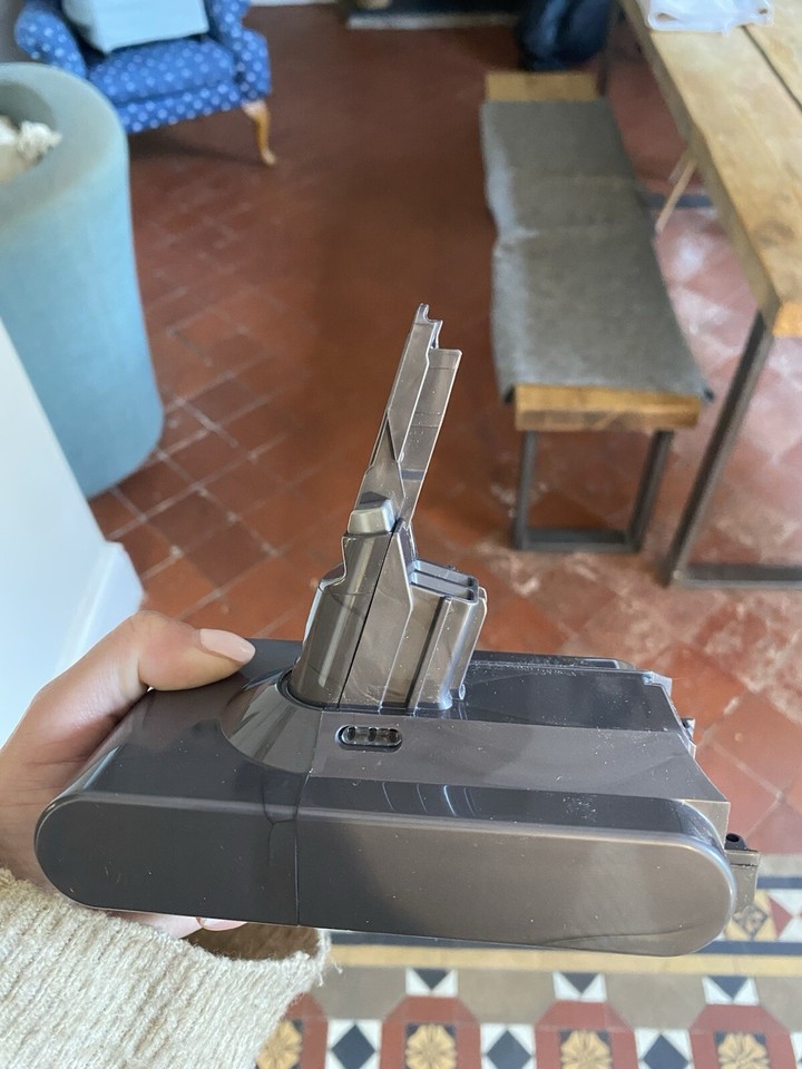 Dyson V8/SV10 Battery D eBay