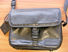 Vivanco   Kameratasche Fototasche camera bag in Schwarz black universal LEDER