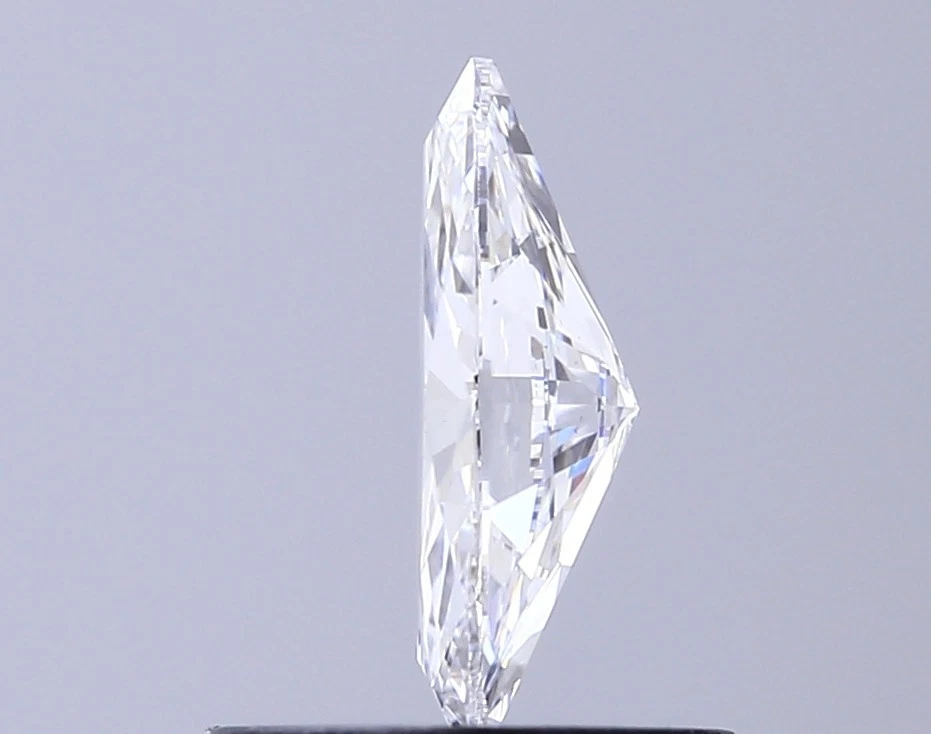 .85 Ct Marquise Cut D VVS2 IGI Certified Diamond Lab Grown CVD 9.68-5.04*2.96mm - Image 3 of 4