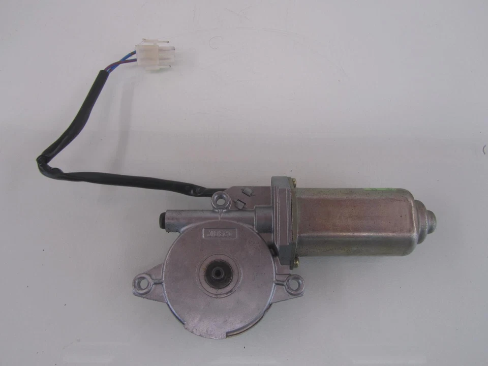 2007 PONTIAC TORRENT Sunroof Glass Motor Assembly 25708336 - Image 2 of 4