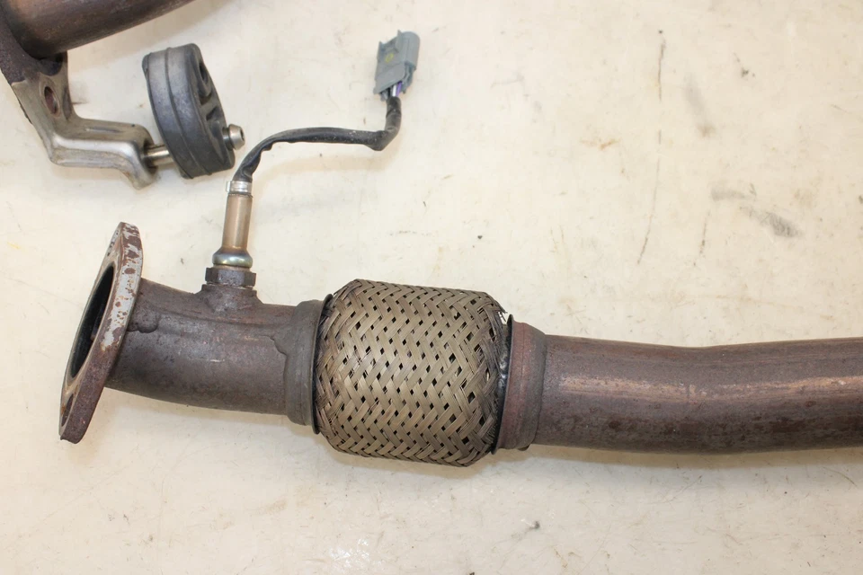 Juego de tubos de escape delanteros Hyundai Genesis 2010-2012 cupé 3,8 L OEM LR44 Foto 3 de 4