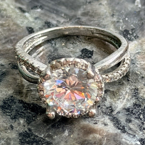 Silver Prong-Set Round White/Colorless Diamond Engagement Ring Size 7