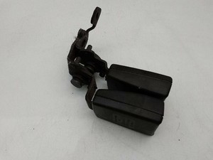8V0857739A gurtverankerung mitttel hinten VOLKSWAGEN GOLF VII HIBRIDO 1755838