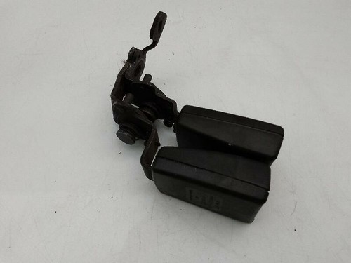 8V0857739A gurtverankerung mitttel hinten VOLKSWAGEN GOLF VII HIBRIDO 1755838