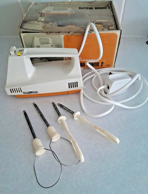 Vintage 1970 s Moulinex Handmixer Batteur Minor - With Attachments - Boxed