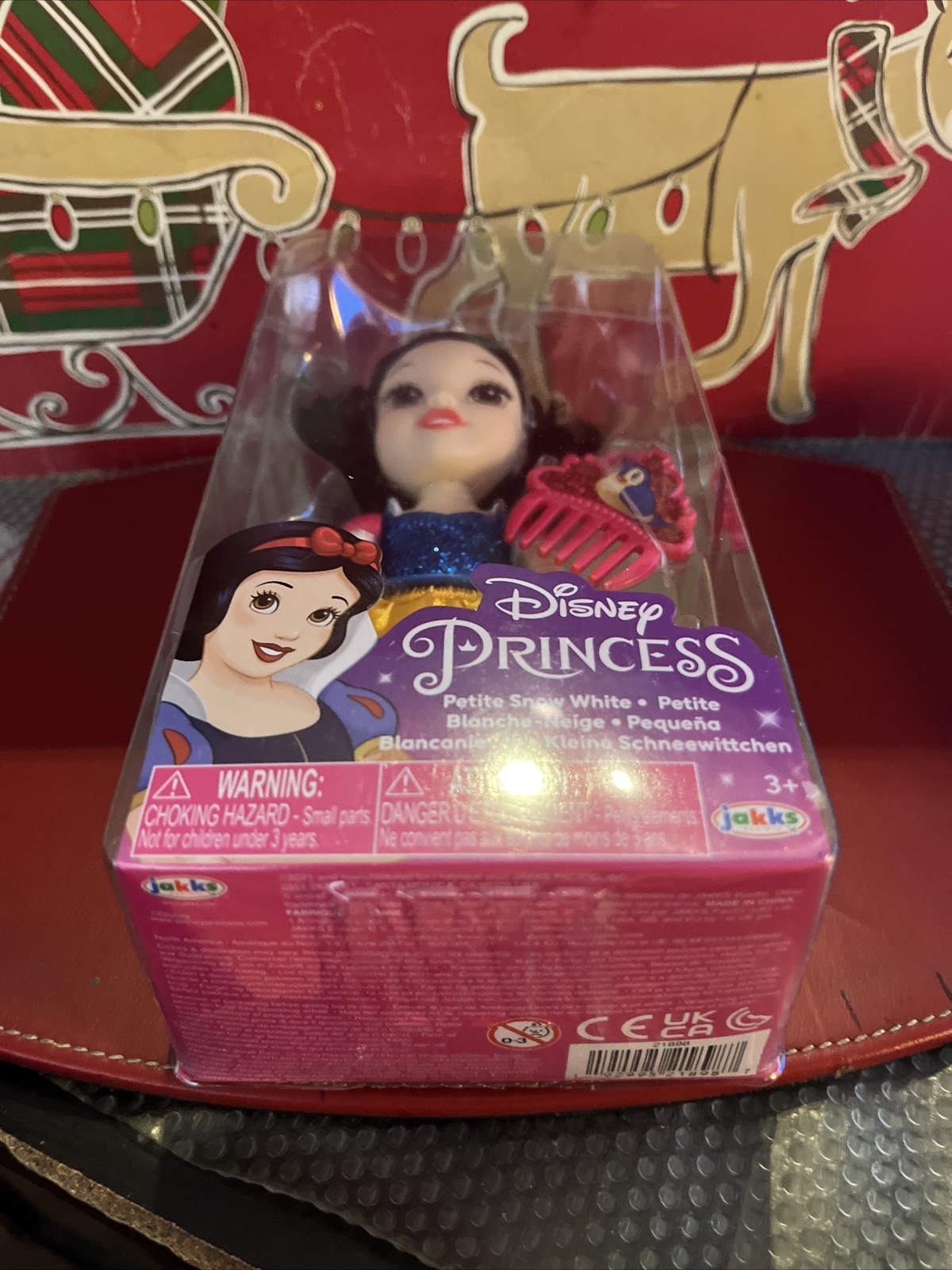 Disney Princess Petite Snow White Doll with Comb by Jakks NIP!