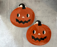 Set of 2 Hyde Eek jack o lantern shaped halloween plate melamine 9" x 9"