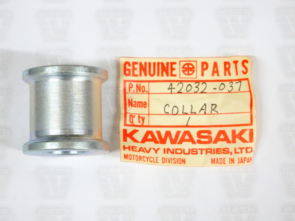 Kawasaki NOS NEW 42032-037 Rear Axle Collar Z1 KZ KZ900 | eBay