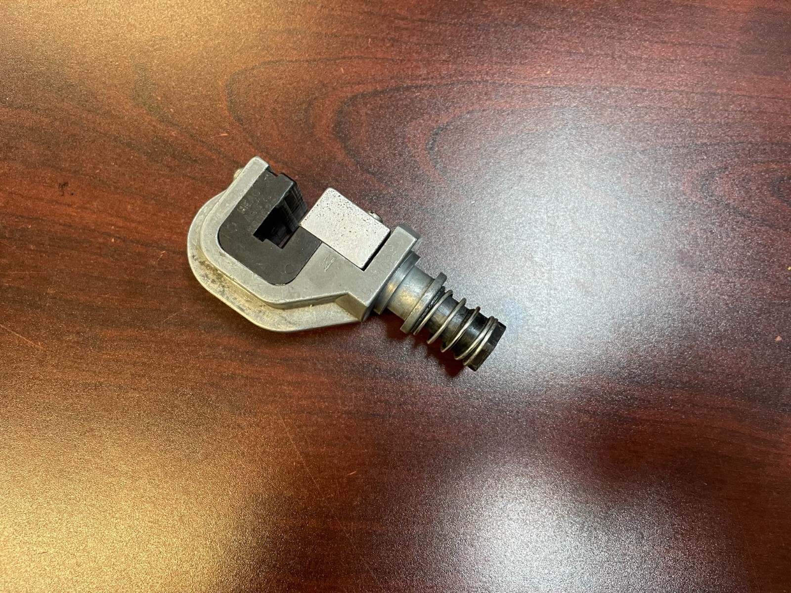 AMP 58062-1 Head Assembly Tool Terminating Head For Rectangular IDC ...