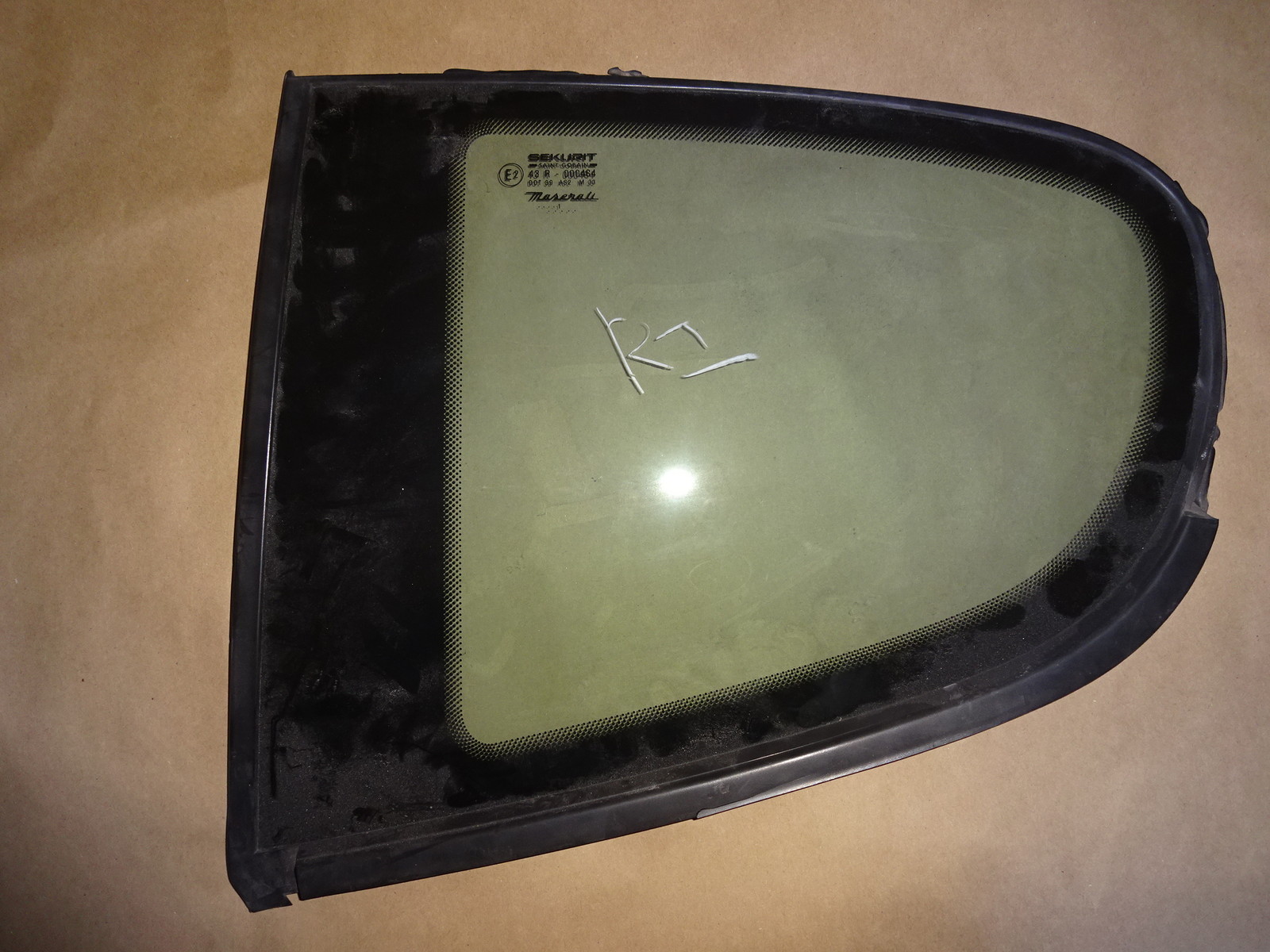 Maserati 4200 Coupe Gransport - Left Rear Quarter Glass Window # 387700401