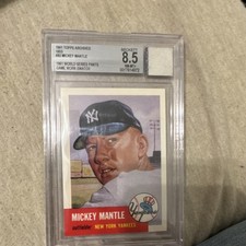 Topps 1991 Archives #82 Mickey Mantle Game Worn Pants Yankees BGS 8.5