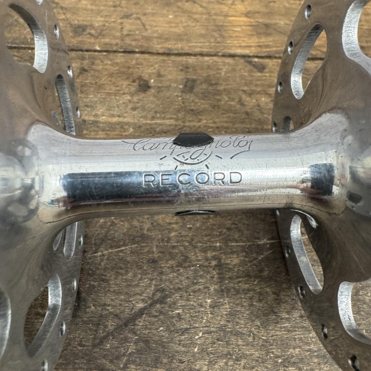 Vintage Campagnolo Record Rear Hub Italian Thread Road 126 mm