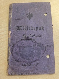 Militärpass 1. WK mit Eintragungen