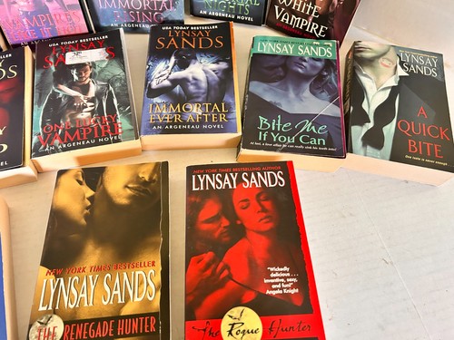 Lindsay Sands Paperback Book Lot of 18 Argeneau & Rogue Hunter Novels - Picture 11 of 12