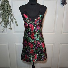 Victoria  s Secret Chemise Nightie Gold Label Lingerie Floral Satin Slip Small