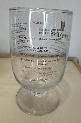 Guinness Limited Edition Brille Braintree & District Damen Auxiliary 1995 - Bild 5 von 13